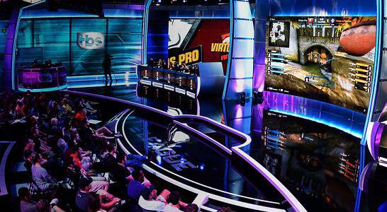 纪念足球巨 纪念足球巨