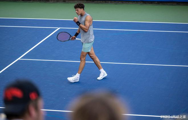 可如今他在 可如今他在