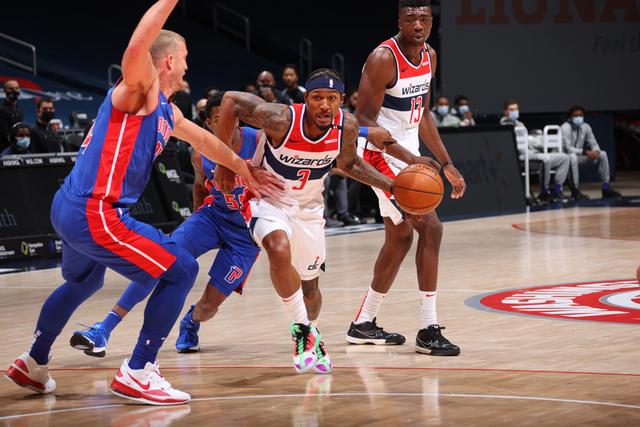 间那种鬼魅 间那种鬼魅