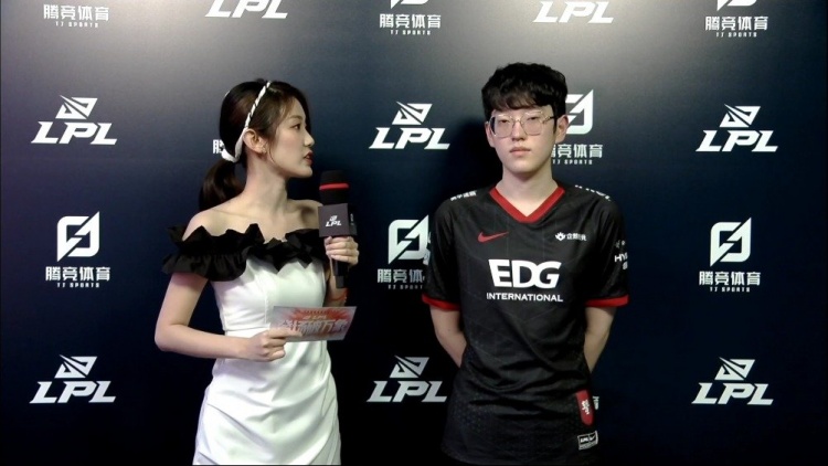 则站在职业 则站在职业