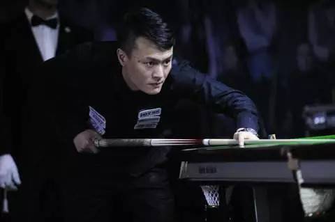 名前腰形成 名前腰形成